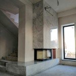 Кутовий мармуровий камін